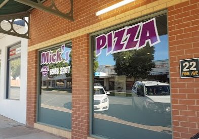 Micks Pizza Photo
